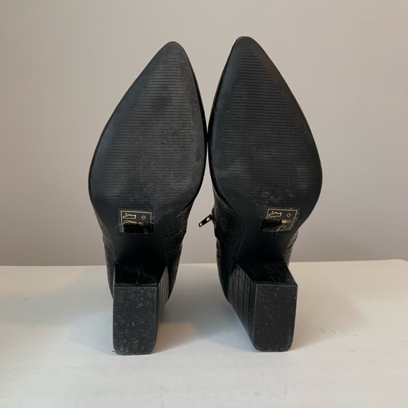 Call It Spring Black boots - Picture 4 of 4